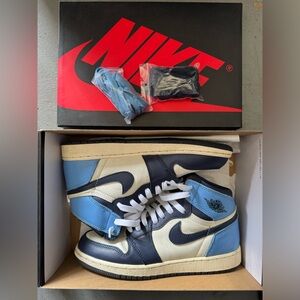 AIR JORDAN 1 RETRO HIGH OG
OBSIDIAN